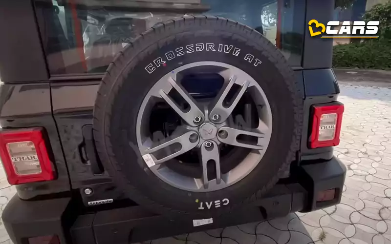2022 mahindra thar with new logo